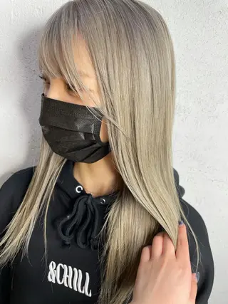 ロング カラー hisano / ハイトーン・透明感のヘアスタイル