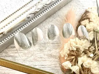 ネイル LeaLeaNail 髙橋のネイルデザイン