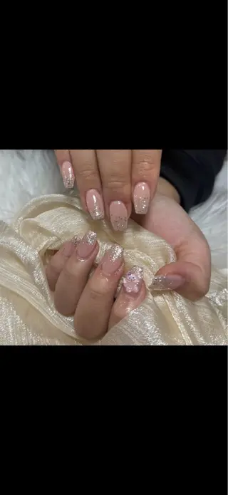 ネイル &Me さらのネイルデザイン