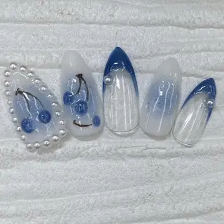 ネイル Nail salon Honey Beeのネイルデザイン