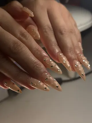 ネイル Nail Salon L'arc所属・💊大阪/心斎橋 moni🧠のネイルデザイン