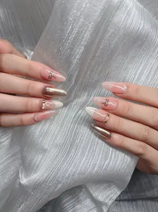 ネイル Lee Nailsのネイルデザイン