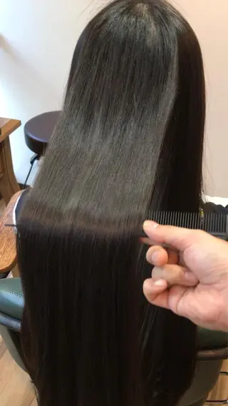 ロング Arly所属・MARU🎀髪質改善 ×コテ巻き風パーマのヘアスタイル