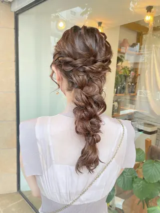 ロング ヘアアレンジ ヘアアレンジ にいた　かづしげのヘアスタイル