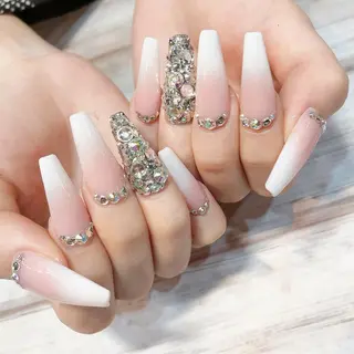 ネイル NailSalonMooN所属・Nail Salon MooNのネイルデザイン