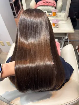 セミロング 髪質改善🎀 本美冴のヘアスタイル