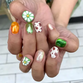 ネイル 新井 ひなののネイルデザイン