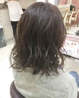 ショート ミディアム カラー パーマ ヘアアレンジ ✨艶髪✨透明感✨ 山内大樹のヘアスタイル