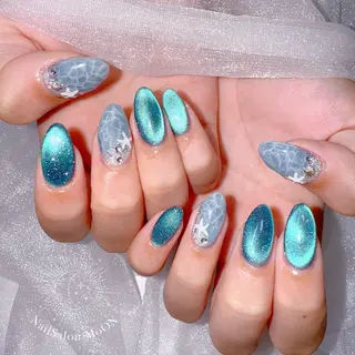 ネイル MoON...❤︎ MeGuのネイルデザイン