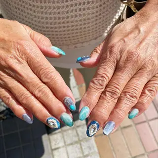 ネイル amour所属・amour ERIKAのマツエク・マツパデザイン