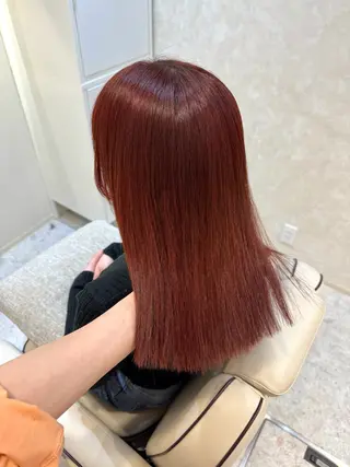 セミロング カラー Sill所属・片岡 由依のヘアスタイル