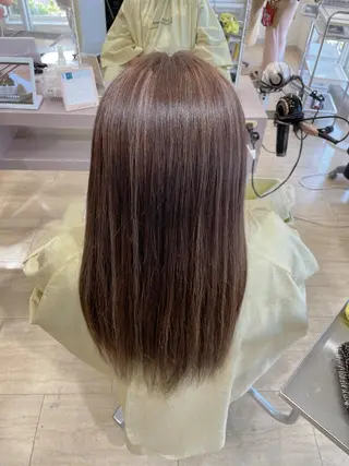 ロング カラー 工藤 彩花のヘアスタイル