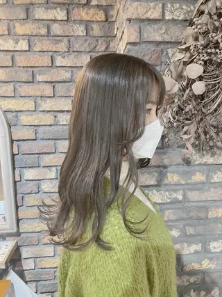 ロング カラー 梅田美容室 山崎海波のヘアスタイル