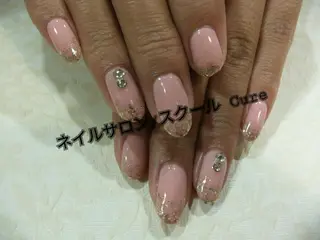 ミディアム ネイル ネイルサロン Cureのネイルデザイン