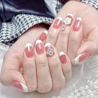 ネイル queens nailsalonのネイルデザイン