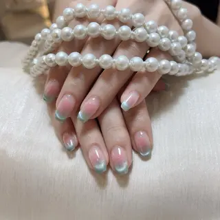 ネイル MoonNail ユリのネイルデザイン