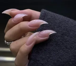 ネイル Theone栄店 伊藤のネイルデザイン