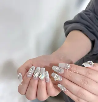 ネイル Kaka_ パラジェル、長さだしのネイルデザイン