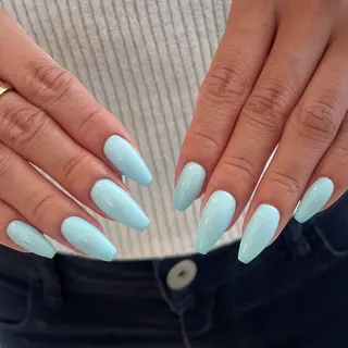 ネイル petit所属・Yuka ネイリストのネイルデザイン