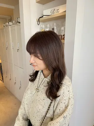 セミロング カラー ayano / 透明感・くすみカラーのヘアスタイル