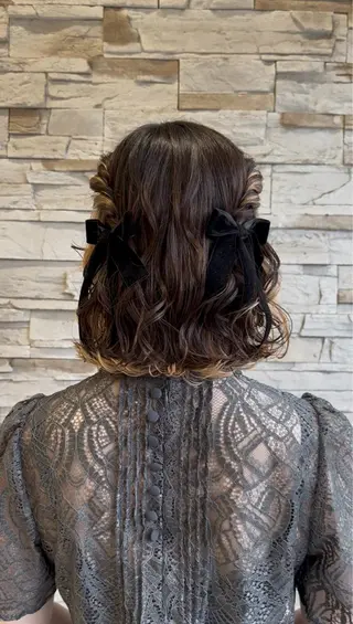 ヘアアレンジ 艶髪/ブリーチなし Wカラー🌺yuiのヘアスタイル