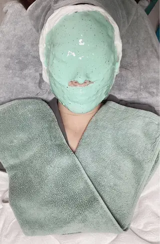 メンズ ホワイティアビシェル ウラワ　白澤奇のエステ・リラクイメージ