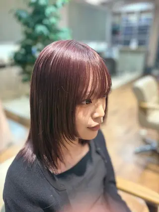 ミディアム カラー 小山 玲緒のヘアスタイル