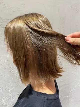 セミロング カラー ベージュ/アレンジ /横浜/杉本千夏のヘアスタイル