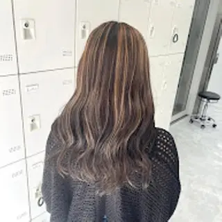 カラー ［THEATER 仙台店🌼］公式のヘアスタイル