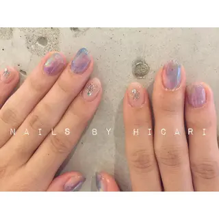 ショート カラー ネイル マツエク・マツパ illum hicariのネイルデザイン