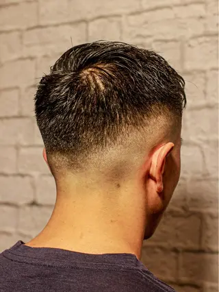 ショート メンズ 銀座マツナガ新宿野村ビル店所属・メンズカット 佐藤優菜のヘアスタイル