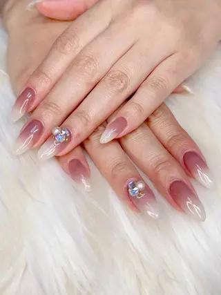 ネイル VIOLA .nailのネイルデザイン