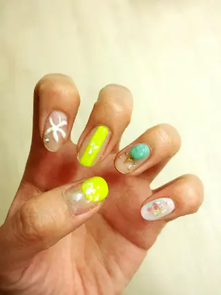 ネイル 河野ちえ (雑誌掲載サロン)のネイルデザイン