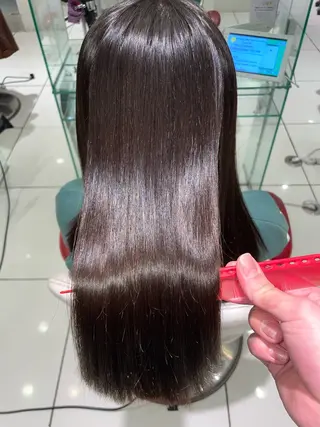 ミディアム 💈髪質改善特化💈 岡田 侑輝のヘアスタイル