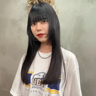 ロング RorriM natsuのヘアスタイル