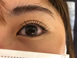 マツエク・マツパ Lifmo自由が丘店 Tの眉毛・アイブロウイメージ