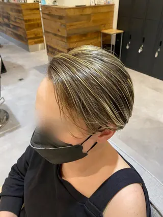 ショート カラー ☾伊左治祐未☾メンズ カットセンター北のヘアスタイル