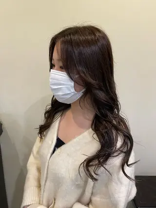ロング 亀川蓮 Agu hairのヘアスタイル