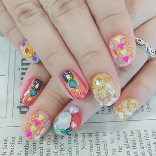 ネイル 森山 舞のネイルデザイン