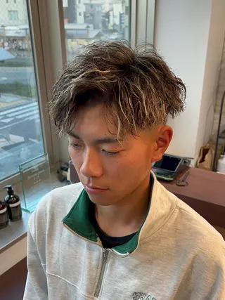 カラー パーマ メンズ Coeur所属・Hazu 【パーマ特化美容師】のヘアスタイル