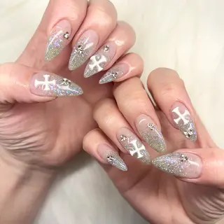 ネイル 鈴木 華乃のネイルデザイン