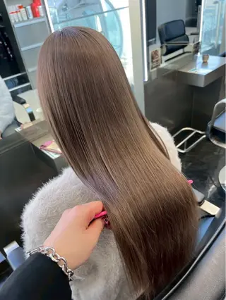 ロング カラー 栄/デザイン/ ブリーチ/琉輝のヘアスタイル