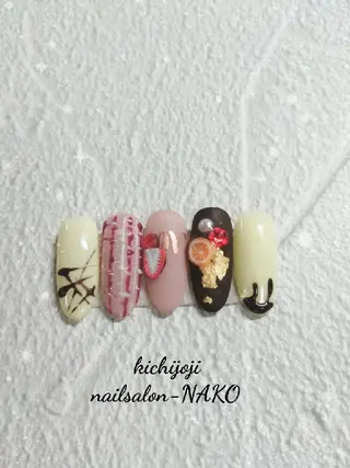 ネイル Salon-NAKO 🐷shirai🐷のネイルデザイン