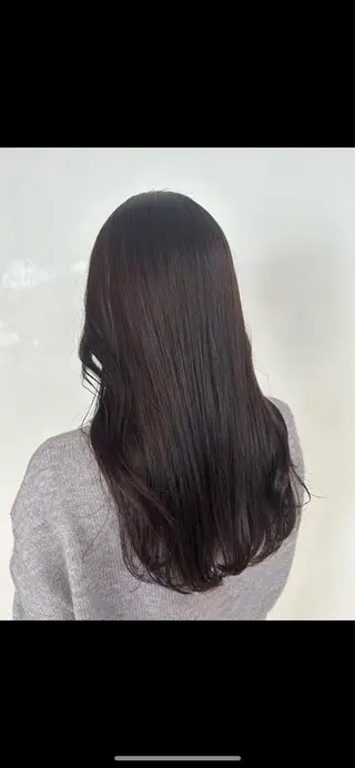 ロング 山中 かりんのヘアスタイル