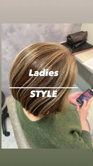 ショート カラー 大人女性ぼかし メンズ強化🦙平作のヘアスタイル