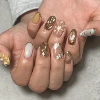 ネイル atelier　FIORITURA所属・FIORITURA aiのネイルデザイン