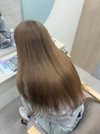 ロング カラー Uni江坂所属・咲羽/ カラーモデル🌀のヘアスタイル