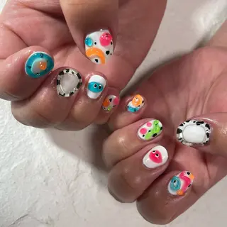 ネイル nail.gorin所属・吉村 優子のネイルデザイン
