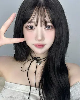 ロング カラー 韓国風暗髪ヘア🤍 🫧MIREIのヘアスタイル