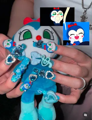 ネイル GO TODAY シェアサロン 渋谷Amiu店所属・渋谷ネイル🎀 y2k/海外ネイルのネイルデザイン